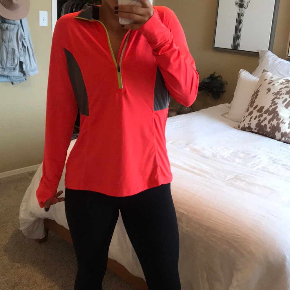 Workout Pullover